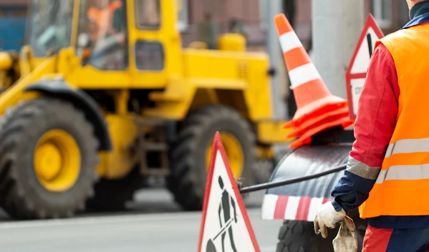 Flagger & Traffic Control